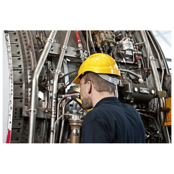 MARKER INDUSTRIJSKI  8300 Edding;  permanentni marker s visokopermanentnom tintom; okrugli vrh; širina ispisa 1,5-3 mm;