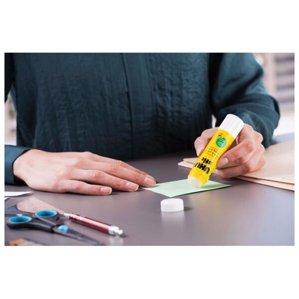 Ljepilo u stiku 8,2g (bez otapala) UHU