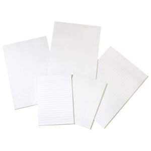 Blok za bilješke A6 crte 50 listova Blok za bilješke crte 50 listova; Blok za bilješke na crte formata A6 odličan je dodatak u poslovne i privatne svrhe. Možete ga držati na radnom stolu, domu, autu, igraonici. Sadrži 50 spojenih listova, koji se lako trgaju. Idealan je za pisanje bilješki, popisa za trgovinu i ostavljanje poruka za suradnike i ukućane. Koristan i prikladan za sve situacije, zbog svojih manjih dimenzija možete ga uvijek imati uz sebe, u torbi, mapi i aktovci.